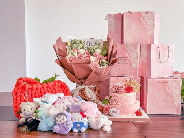 芳華自在，笑靨如花致敬泰斯特每一位了不起的她！